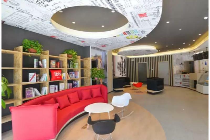 Hotel Ibis Nanjing Tianyin Avenue Esterno foto